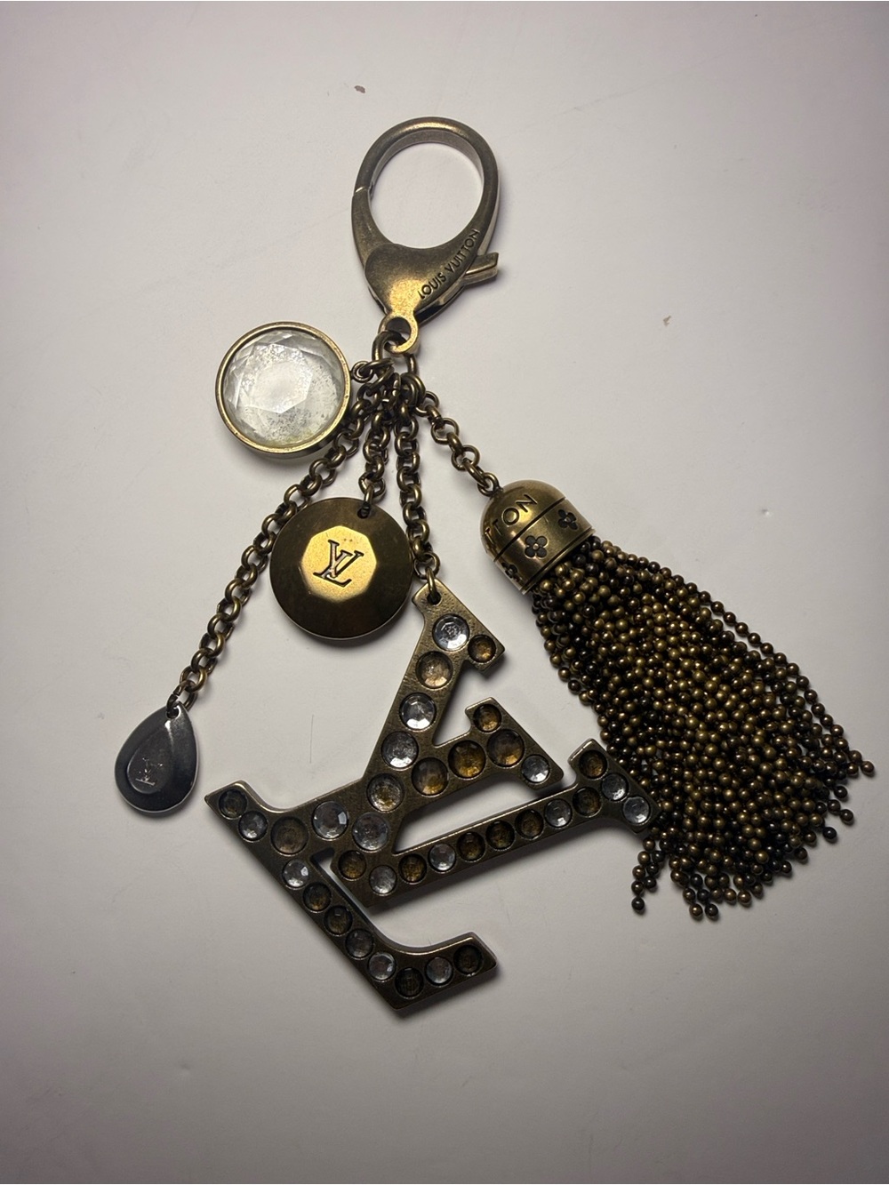 Louis Vuitton Crystal LV Bag Charm Key Holder - Picture 2 of 11